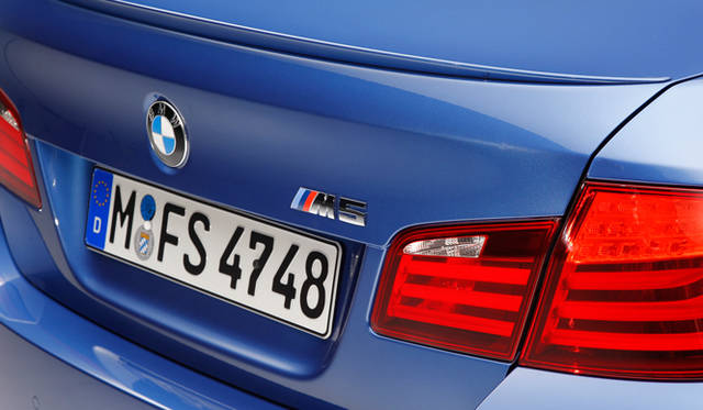 <strong>BMW M5｜ビー・エム・ダブリュー M5</strong>