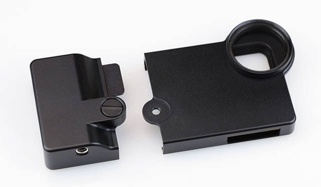 <strong>Turtleback｜タートルバック</strong>　カメラ型 iPhone 4専用ケース「Turtleback TurtleJacket for iPhone 4」　