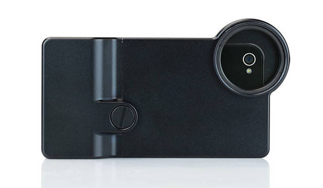 <strong>Turtleback｜タートルバック</strong>　カメラ型 iPhone 4専用ケース「Turtleback TurtleJacket for iPhone 4」　