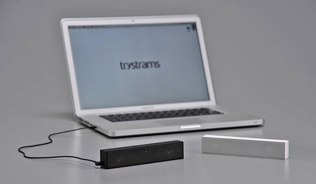 <strong>trystrams｜トライストラムス</strong>　本格派ポータブルスピーカー「X-ViZ」