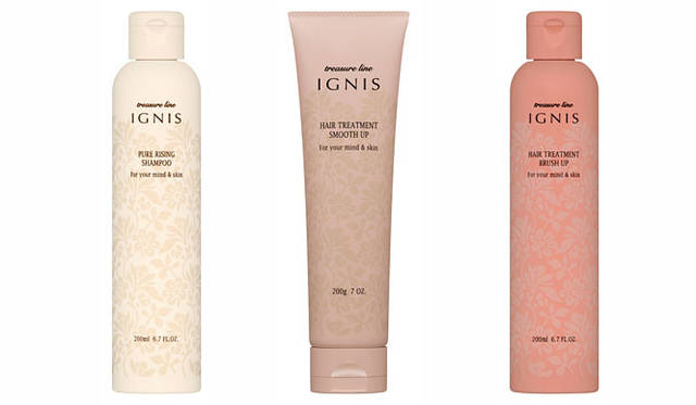 <strong> IGNIS｜イグニス</strong>　左から、イグニス ピュアライジング シャンプー、イグニス ヘアトリートメント スムースアップ、イグニス ヘアトリートメント ブラッシュアップ