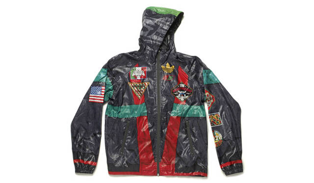 <strong>55DSL｜FIFTYFIVEDSL</strong>　ナイロンブルゾン“J-ADIDAS55”2万4150円