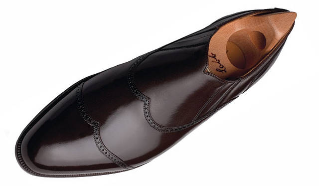 <strong>JOHN LOBB│ジョンロブ</strong>　ビスポーク「キャピタルコレクション」モデル「NEW YORK」（ボックスカーフ166、5ミリレザーソール、ベヴェルドウェスト、2.5センチヒール）