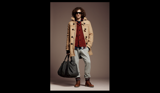 <strong>TOMMY HILFIGER｜トミー ヒルフィガー</strong>　