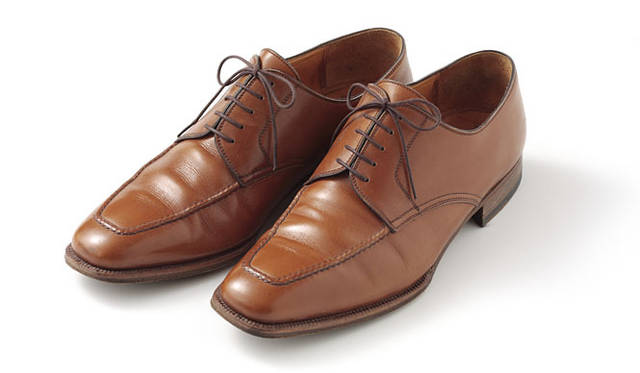 <strong>連載・重松 理</strong>　重松氏がこれまでに履いてきた靴　「エンツォ・ボナフェ」