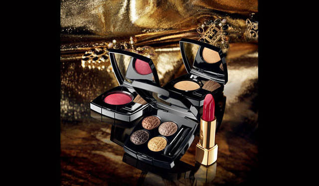 <strong>CHANEL｜シャネル</strong>　「COLLECTION BYZANCE DE CHANEL（ビザンス ドゥ シャネル）」　©CHANEL