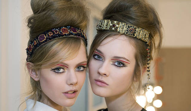 <strong>CHANEL｜シャネル</strong>　「COLLECTION BYZANCE DE CHANEL（ビザンス ドゥ シャネル）」　©CHANEL