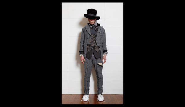 <strong>TAKAHIROMIYASHITATheSoloIst.｜タカヒロミヤシタザソロイスト.</strong>　