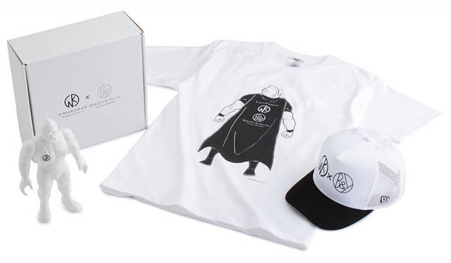 <strong>BEAUTY＆YOUTH UNITED ARROWS｜ビューティ＆ユース ユナイテッドアローズ</strong>　「KINNIKUMAN×BEAUTY&YOUTH 限定ボックス」（キン肉マンT シャツ、フィギュア、キャップセット）　©YUDETAMAGO/STUDIO EGG Co.,Ltd.<br>