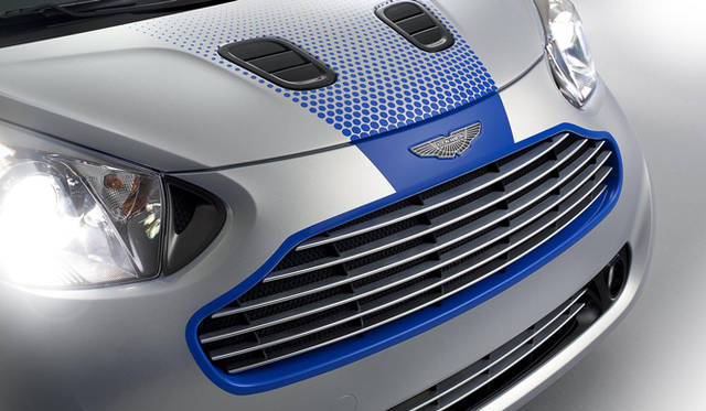 <strong>ASTON MARTIN Cygnet special edition by Colette｜アストンマーティン シグネット スペシャル エディション バイ コレット</strong>
