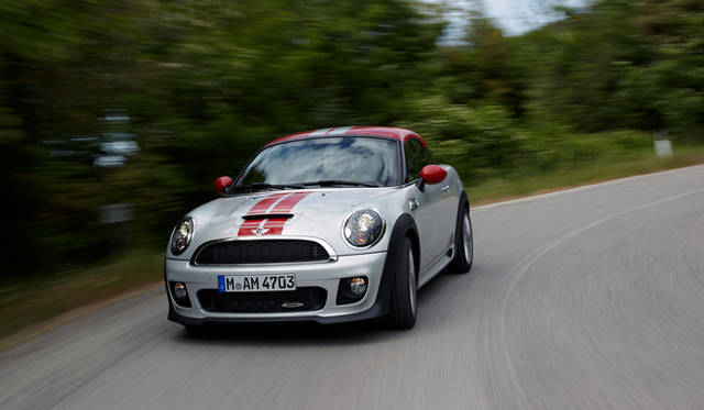 <strong>MINI Coupe｜ミニ クーぺ</strong>