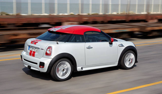 <strong>MINI Coupe｜ミニ クーぺ</strong>