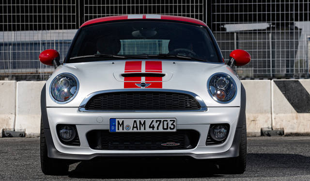 <strong>MINI Coupe｜ミニ クーぺ</strong>
