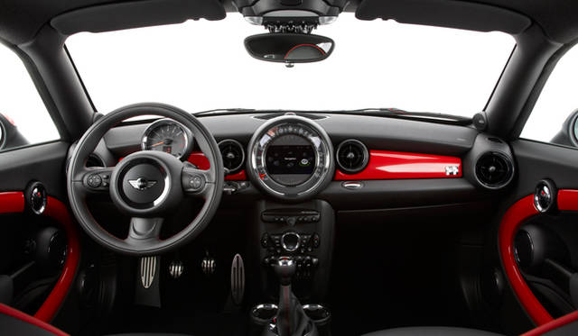 <strong>MINI Coupe｜ミニ クーぺ</strong>