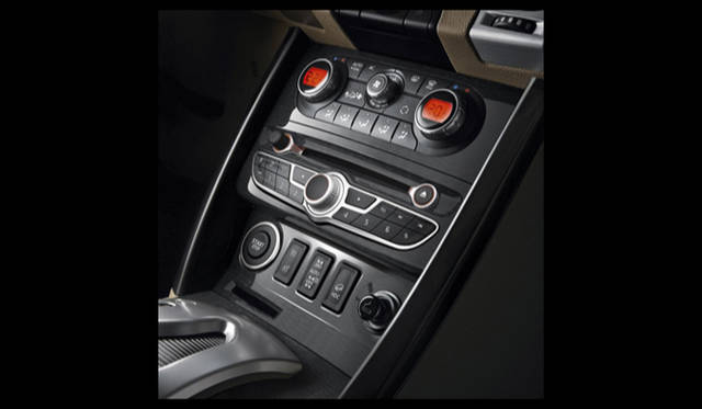 <strong>RENAULT KOLEOS｜ルノー コレオス</strong>