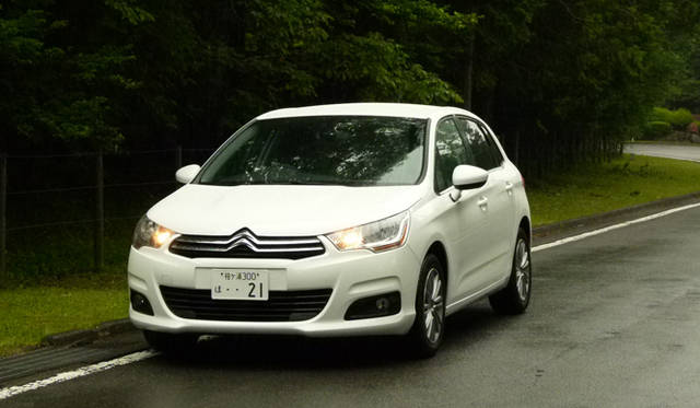 <strong>CITROEN C4｜シトロエン C4</strong>　セダクション