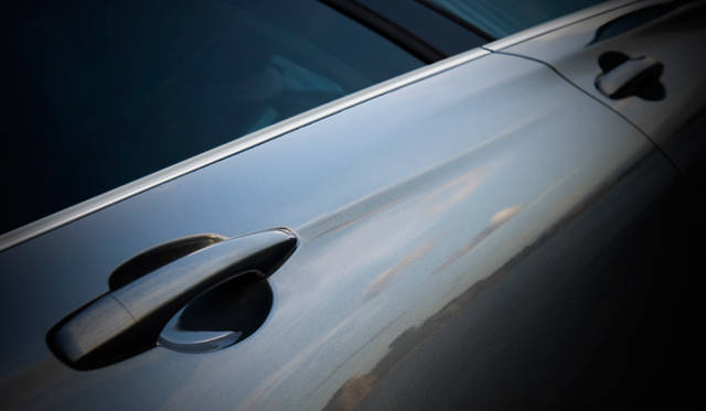 <strong>CITROEN C4｜シトロエン C4</strong>