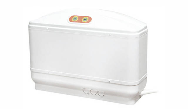 <strong>連載｜藤原美智子</strong>　「マイクロバブル＆人工炭酸泉入浴装置 泡泉 HOUSEN HB-400A」（ホクト） ※藤原さん使用は、循環タイプ。