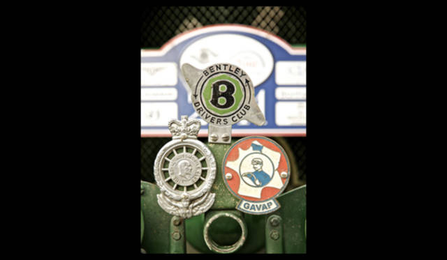 <strong>BENTLEY｜ベントレー</strong>　ベントレー ドライバーズ クラブ（BDC）の証であるバッヂ。