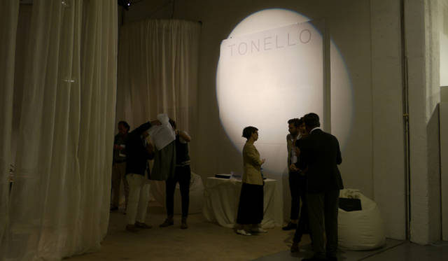 <strong>WHITE GIUGNO 2011｜ホワイト ジューニョ 2011年</strong>　トネッロは高級感溢れる雰囲気。