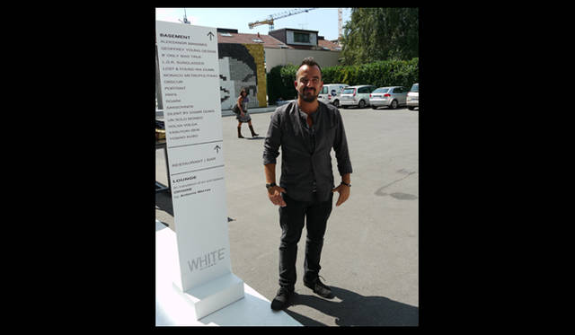 <strong>WHITE GIUGNO 2011｜ホワイト ジューニョ 2011年</strong>　GIORGIO BRATOのデザイナー、GIORGIO BRASCHIさん。トラウザースの細さがいまのミラノっぽいスタイル。