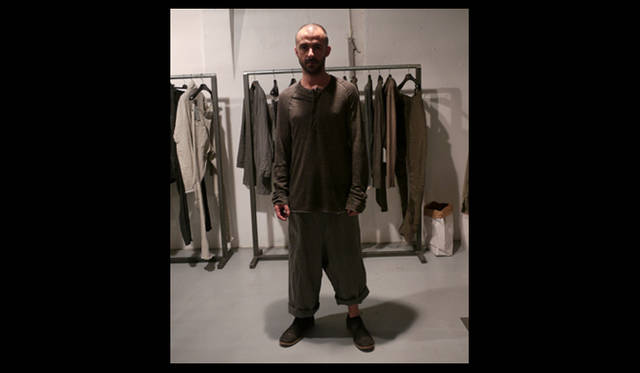 <strong>WHITE GIUGNO 2011｜ホワイト ジューニョ 2011年</strong>>　LOST&FOUND RIA DUNNのプロダクトマネージャー、FRANCESCO AMATOさん。日本ではリフトや伊勢丹新宿メンズ館2階で、展開中のブランドだ。