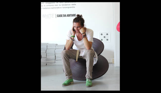 <strong>WHITE GIUGNO 2011｜ホワイト ジューニョ 2011年</strong>