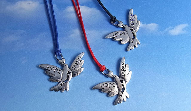 　日本復興を願うラッキーチャーム“Jay’s HOPE”