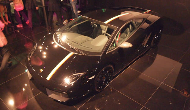 <strong>Lamborghini Gallardo LP550-2 Tricorole｜ランボルギーニ ガヤルドLP 550-2 トリコローレ</strong>