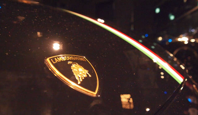 <strong>Lamborghini Gallardo LP550-2 Tricorole｜ランボルギーニ ガヤルドLP 550-2 トリコローレ</strong>