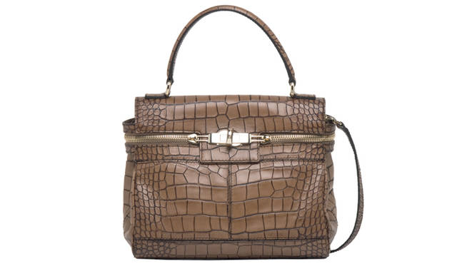 <strong>MaxMara｜マックスマーラ</strong>　マルゴー ワンハンドル（ナチュラルカーフスキンにクロコダイルの型押し）[W36×H22×D11cm] 11万4450円（マックスマーラ／マックスマーラ ジャパン）