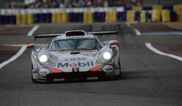 <strong>Porsche｜ポルシェ</strong>　911 GT1