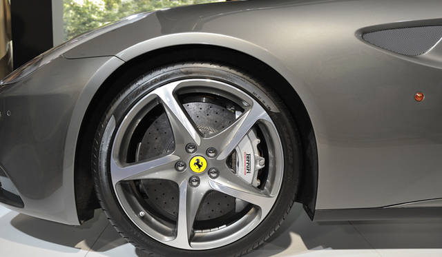 <strong>Ferrari Four（FF）｜フェラーリ フォー（FF）</strong>