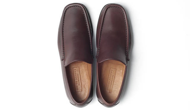 <strong>連載・重松 理</strong>　重松氏がこれまでに履いてきた靴　「UNITED ARROWS」