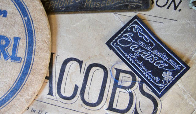 <strong>&wears｜アンドウェアズ</strong>　2011-12秋冬デビューコレクション