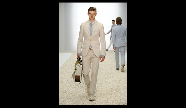 <strong>Ermenegildo Zegna｜エルメネジルド  ゼニア</strong>　