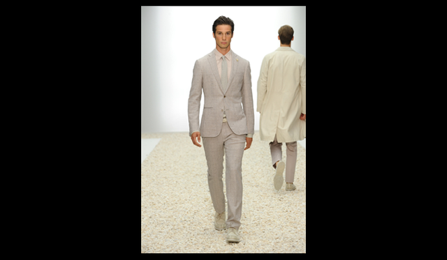 <strong>Ermenegildo Zegna｜エルメネジルド  ゼニア</strong>　