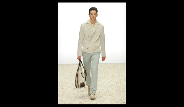 <strong>Ermenegildo Zegna｜エルメネジルド  ゼニア</strong>　