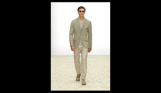 <strong>Ermenegildo Zegna｜エルメネジルド  ゼニア</strong>　