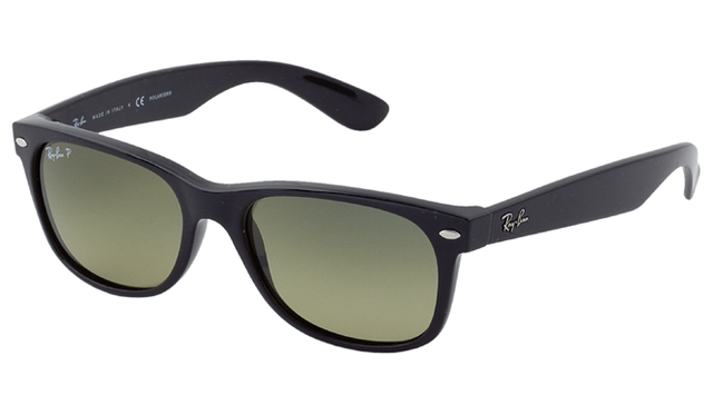 <strong>Ray-Ban｜レイバン</strong>　NEW WAYFARER　偏光サングラス　2万8350円