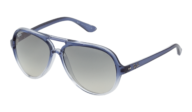 <strong>Ray-Ban｜レイバン</strong>　CATS　5000　2万5200円