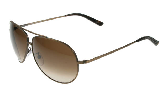 <strong>BOTTEGA VENETA｜ボッテガ・ヴェネタ</strong>　6万8250円