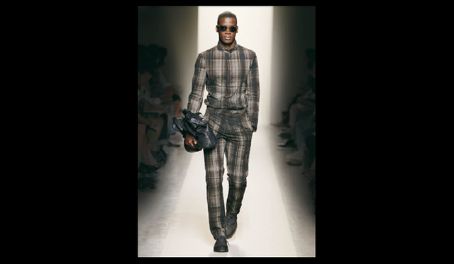 <strong>BOTTEGA VENETA｜ボッテガ・ヴェネタ</strong>　