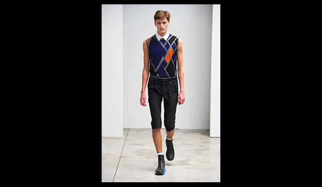 <strong>PRINGLE OF SCOTLAND｜プリングル オブ スコットランド</strong>　