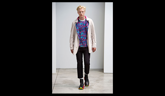 <strong>PRINGLE OF SCOTLAND｜プリングル オブ スコットランド</strong>　