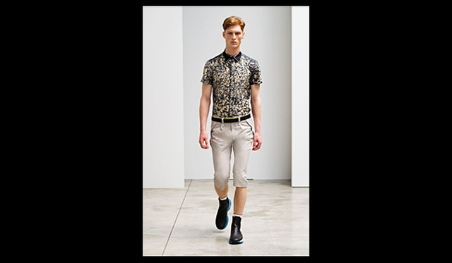 <strong>PRINGLE OF SCOTLAND｜プリングル オブ スコットランド</strong>　