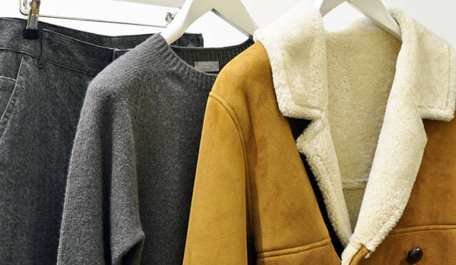 <strong> MARGARET HOWELL｜マーガレット・ハウエル</strong>　MARGARET HOWELL MENS AUTUMN WINTER 2011 at MARGARET HOWELL PARIS SHOP　コート、ニット、デニムで、今季らしいコーディネイションが完成！