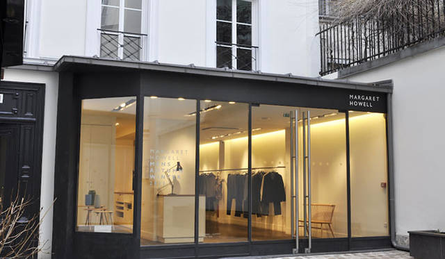<strong> MARGARET HOWELL｜マーガレット・ハウエル</strong>　MARGARET HOWELL MENS AUTUMN WINTER 2011 at MARGARET HOWELL PARIS SHOP　パリの観光名所でもあるマドレーヌ寺院横にあるとは思えな静かなショップ。