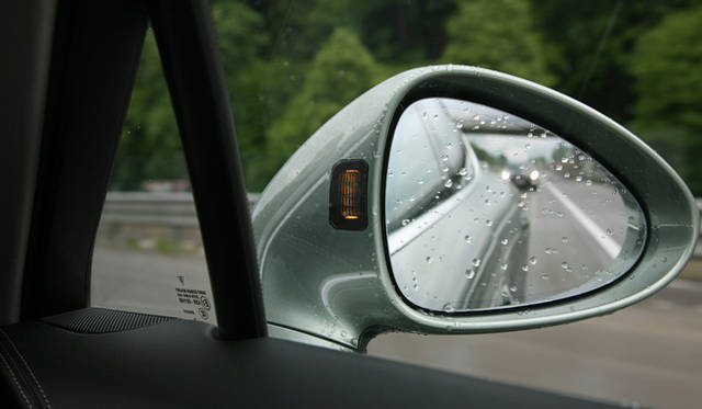 <strong>Porsche Panamera S hybrid｜ポルシェ パナメーラ S ハイブリッド</strong>