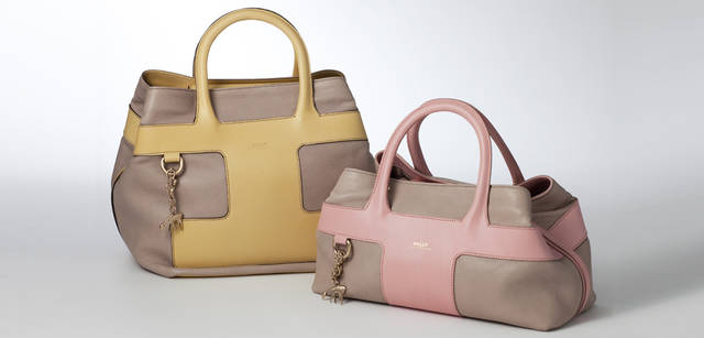 <strong>BALLY｜バリー　バリー 銀座店限定アイテム</strong>　バッグ（左）[W27×H29×D26cm] 12万7050円、バッグ（右）[W35×H19×D14cm] 11万7600円（ともにバリー）